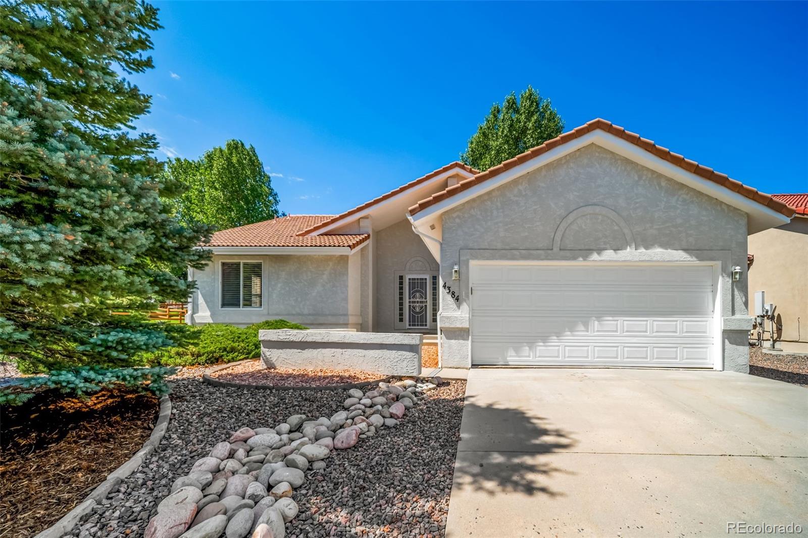 4384 Las Lunas Ct, Castle Rock, CO 80104