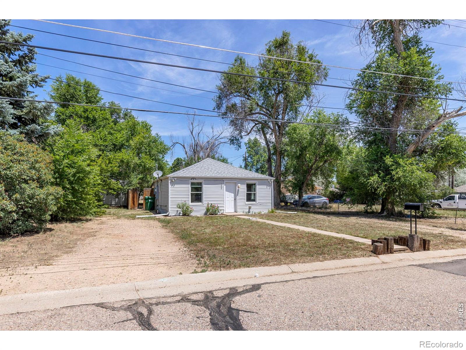 1225 Pleasant Acres Dr, Evans, CO 80620
