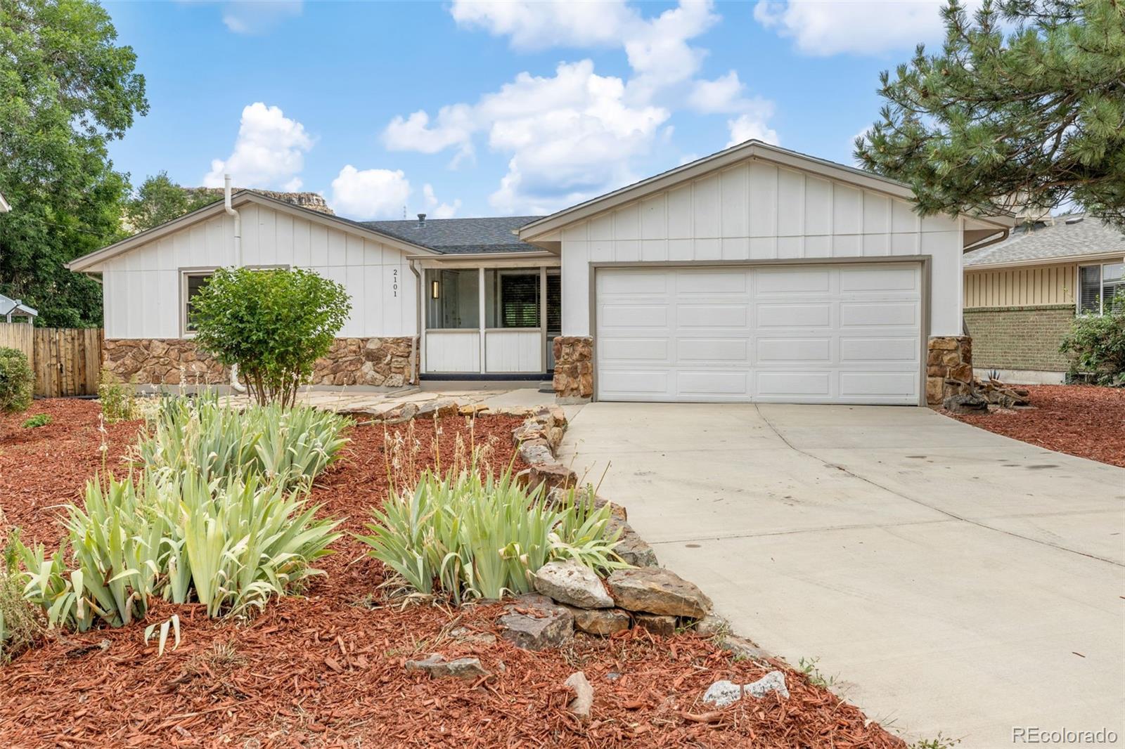 2101 Arapahoe St, Golden, CO 80401