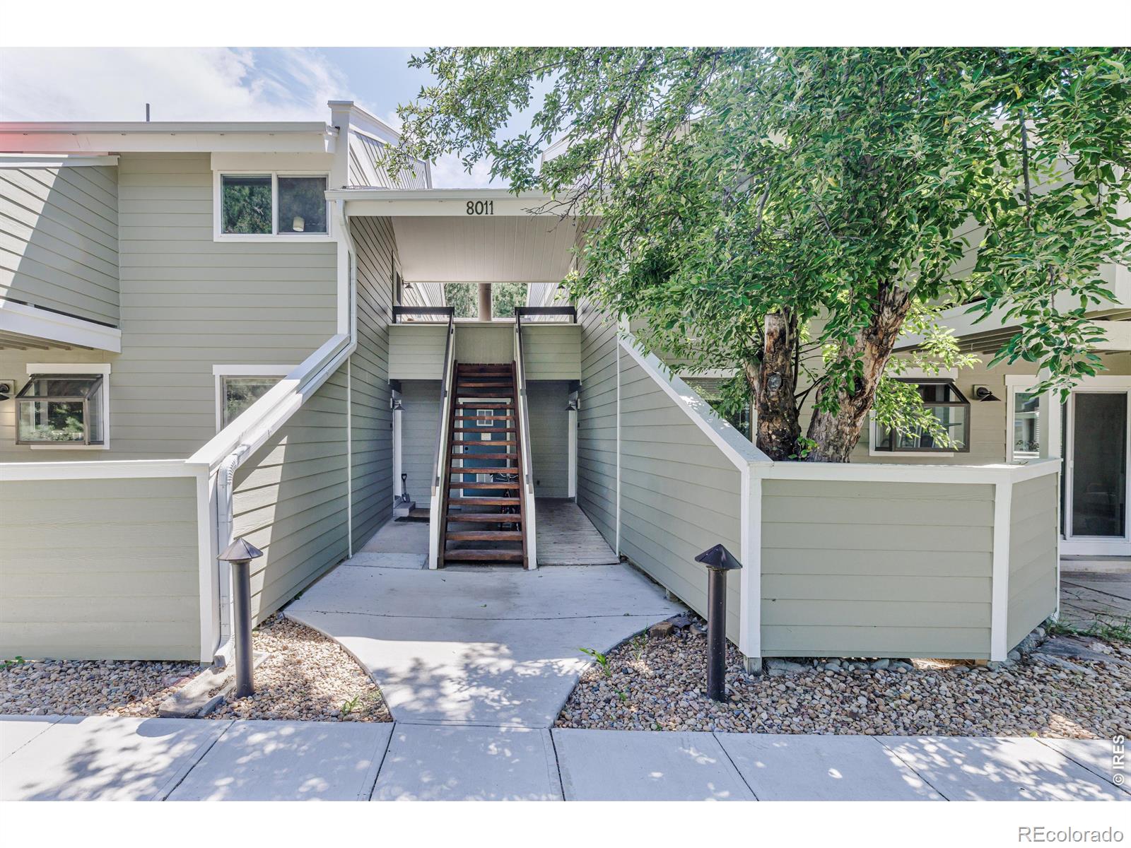 8011 Countryside Pk #215, Niwot, CO 80503