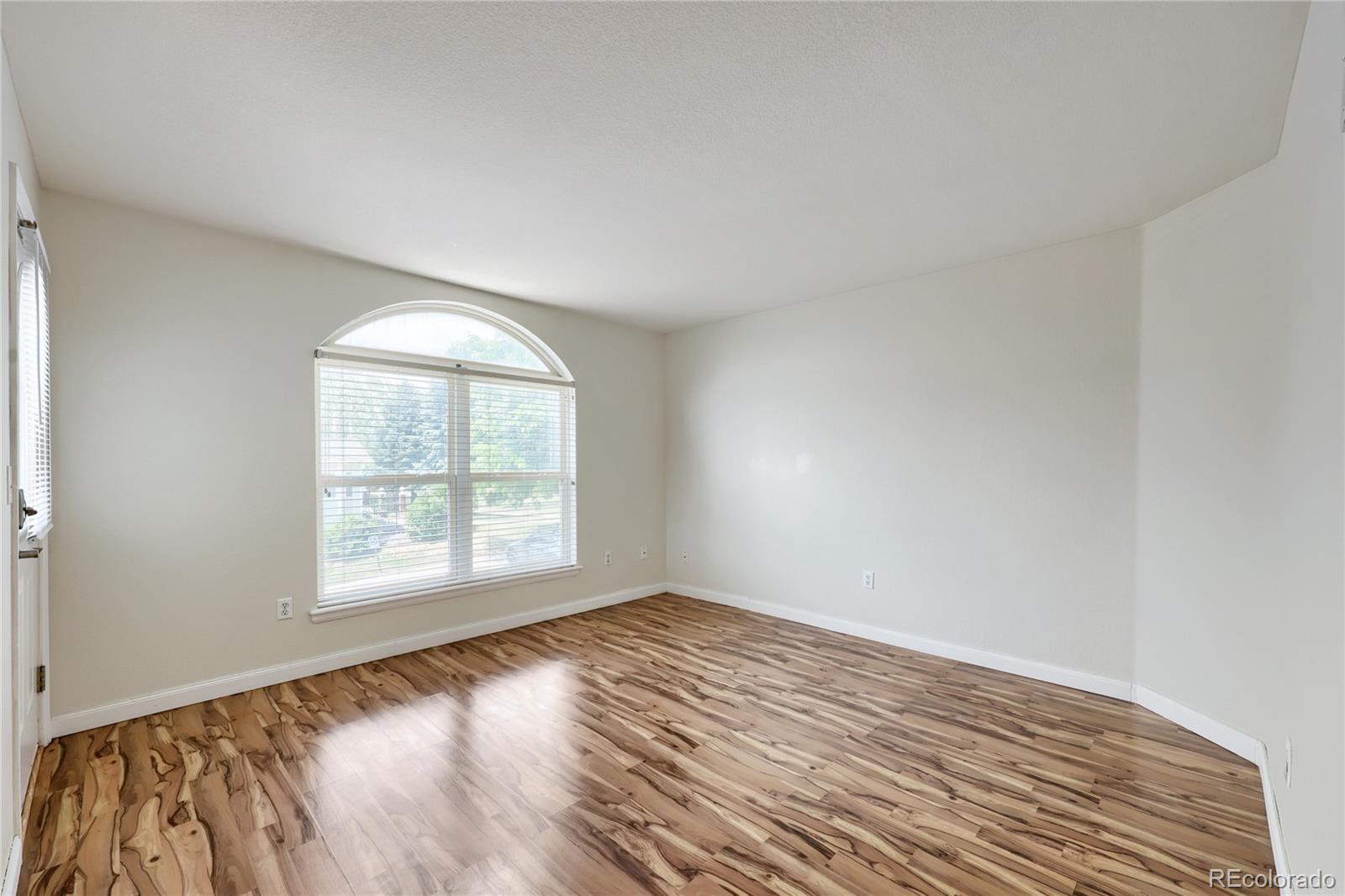 1631 S Deframe St #B8, Lakewood, CO 80228
