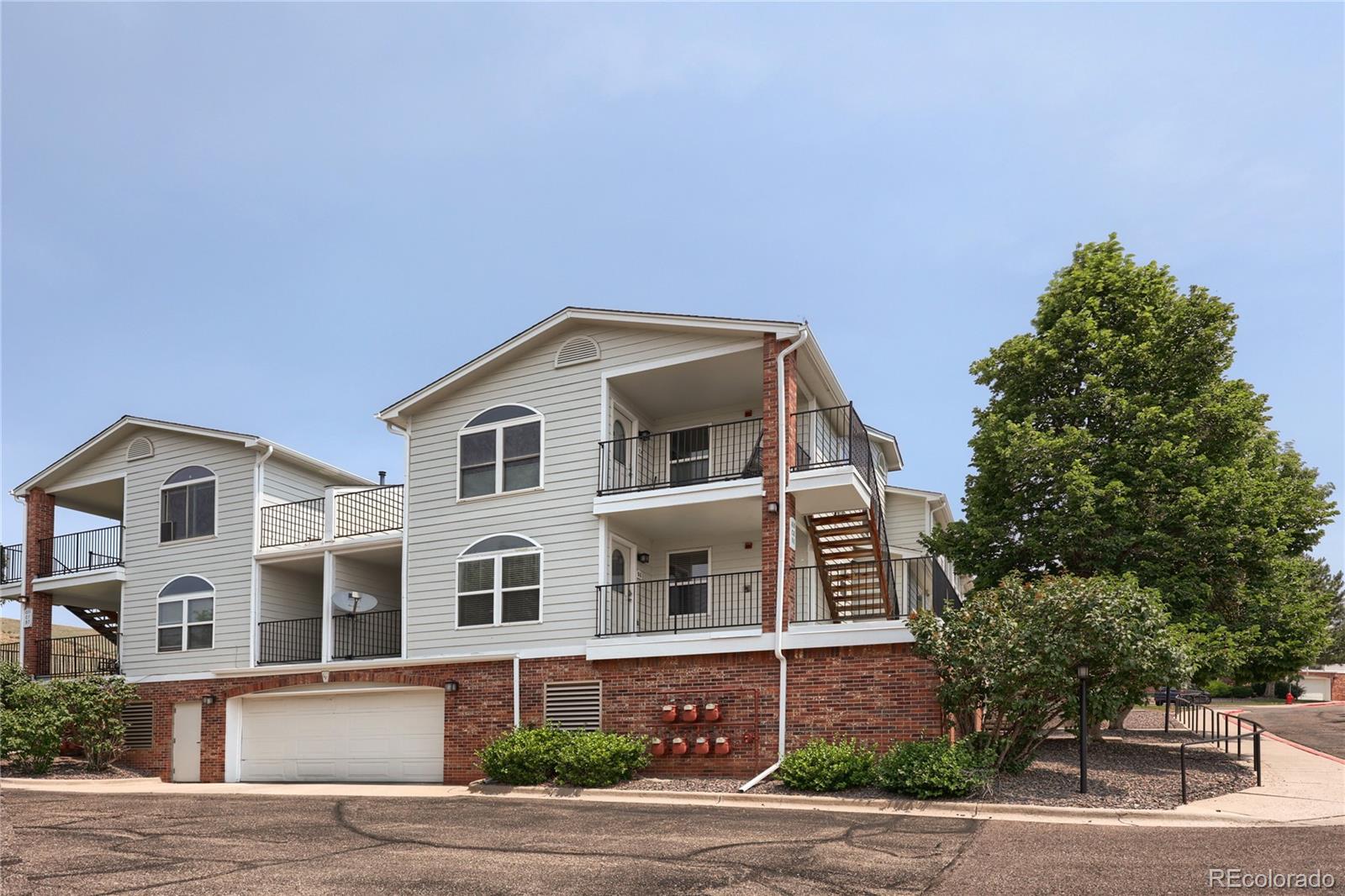 1631 S Deframe St #B8, Lakewood, CO 80228