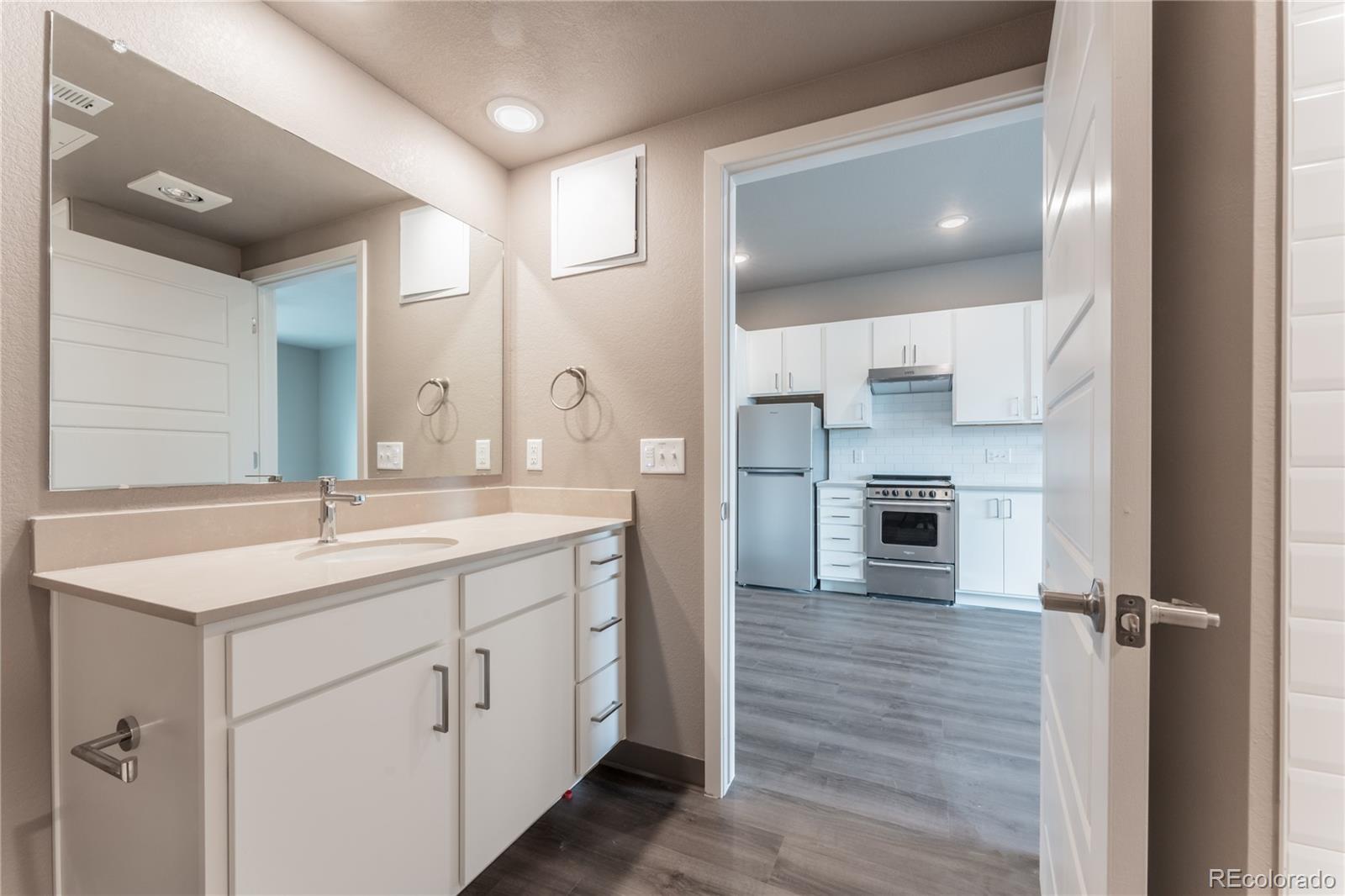 12983 W Ida Ave #219, Littleton, CO 80127