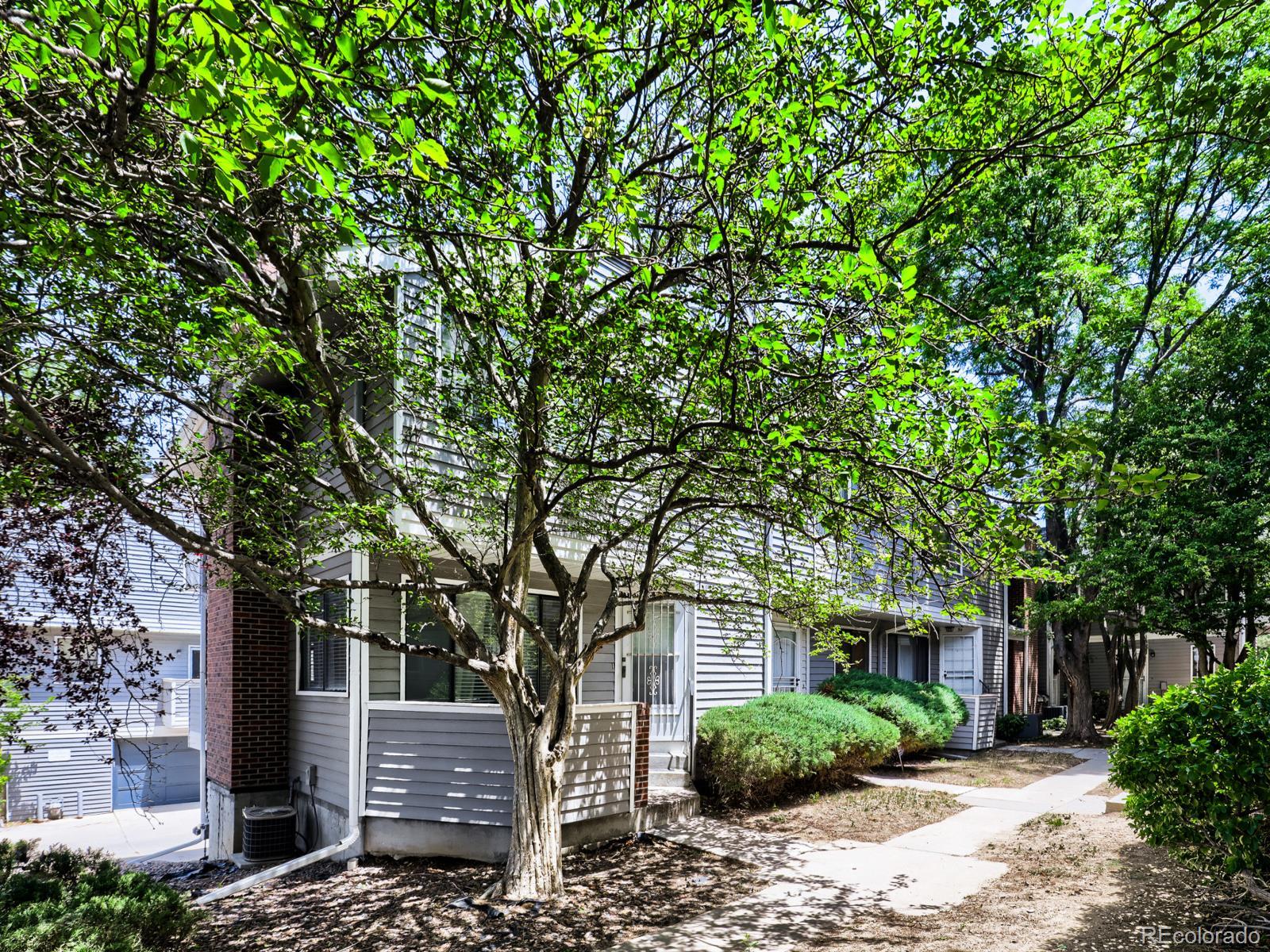 50 S Moline St, Aurora, CO 80012