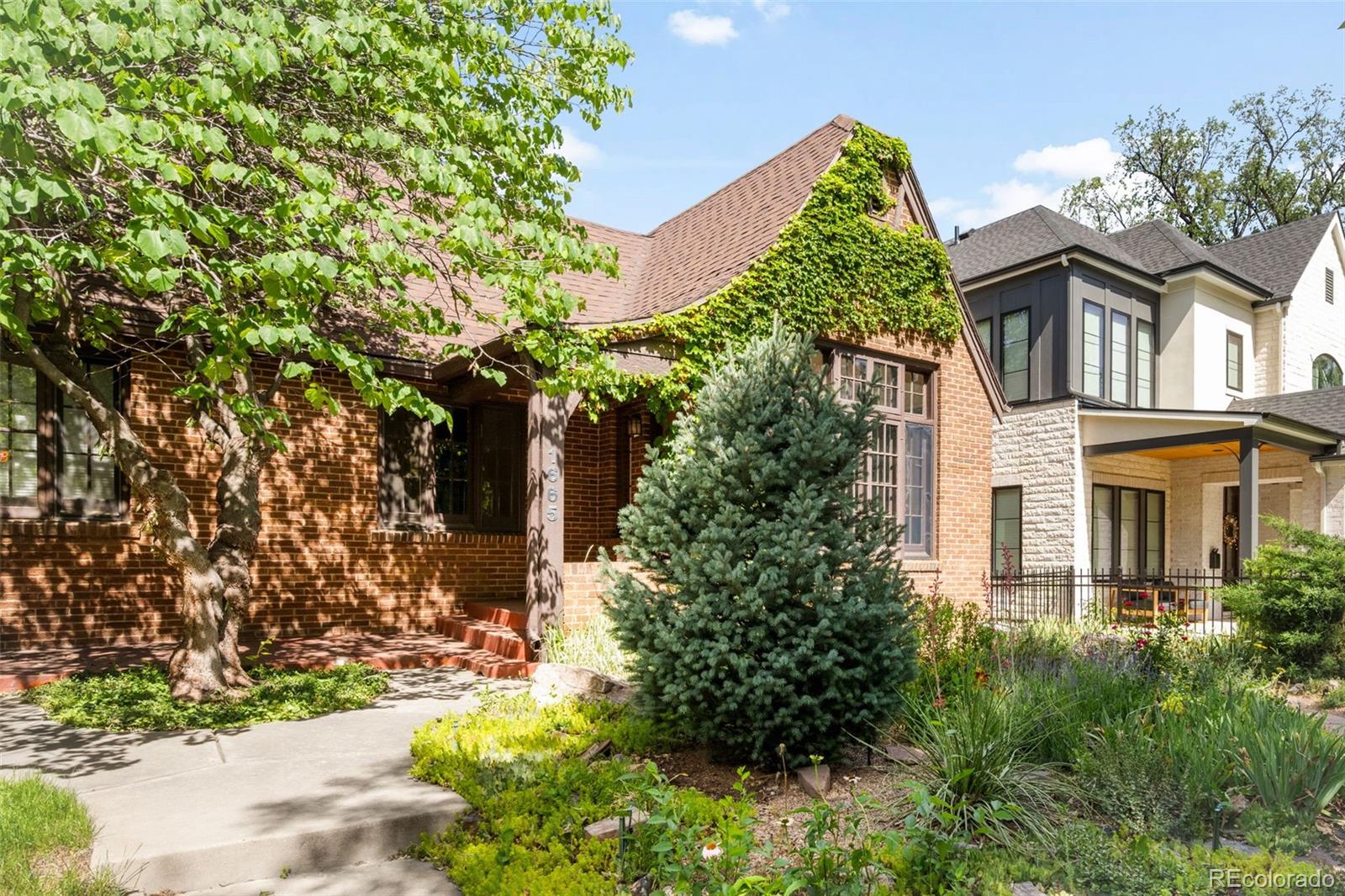 1665 Bellaire St, Denver, CO 80220