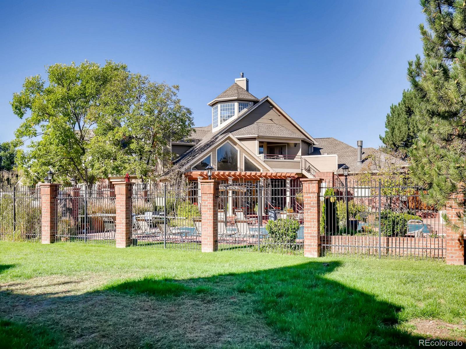 4760 S Wadsworth Blvd #M103, Littleton, CO 80123