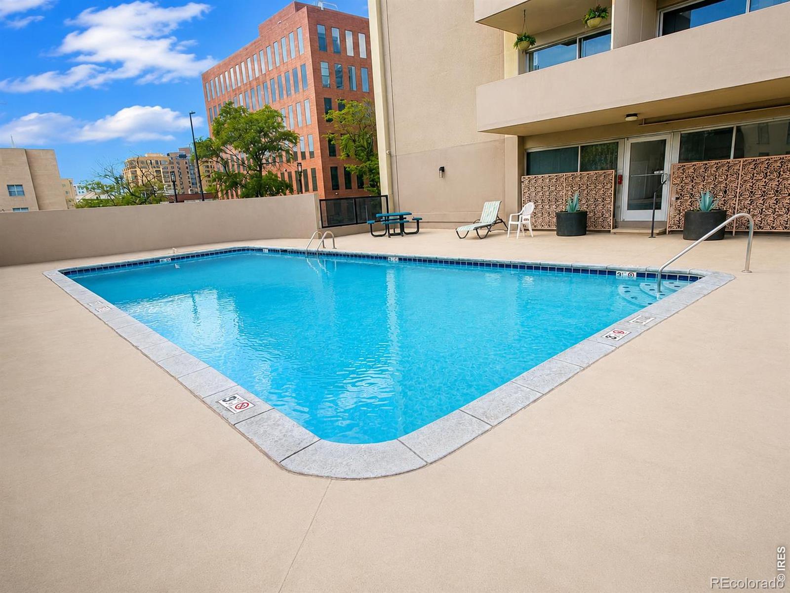 855 N Pennsylvania St #301, Denver, CO 80203