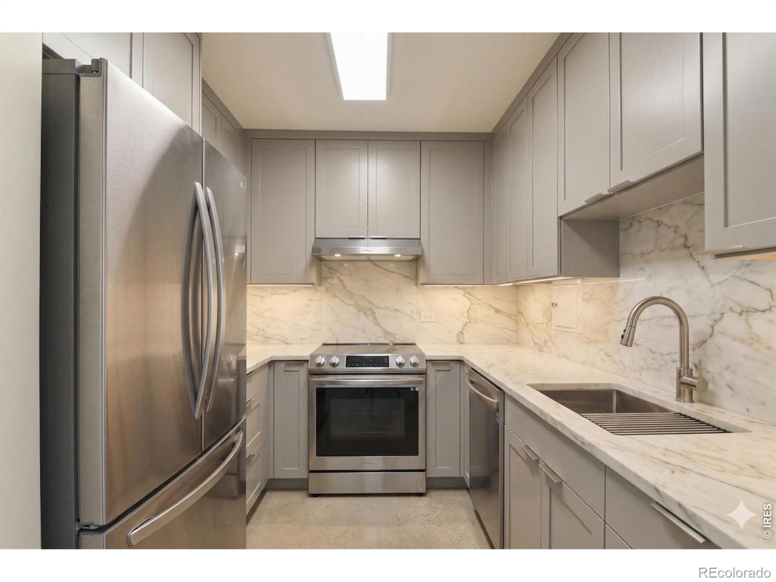 855 N Pennsylvania St #301, Denver, CO 80203