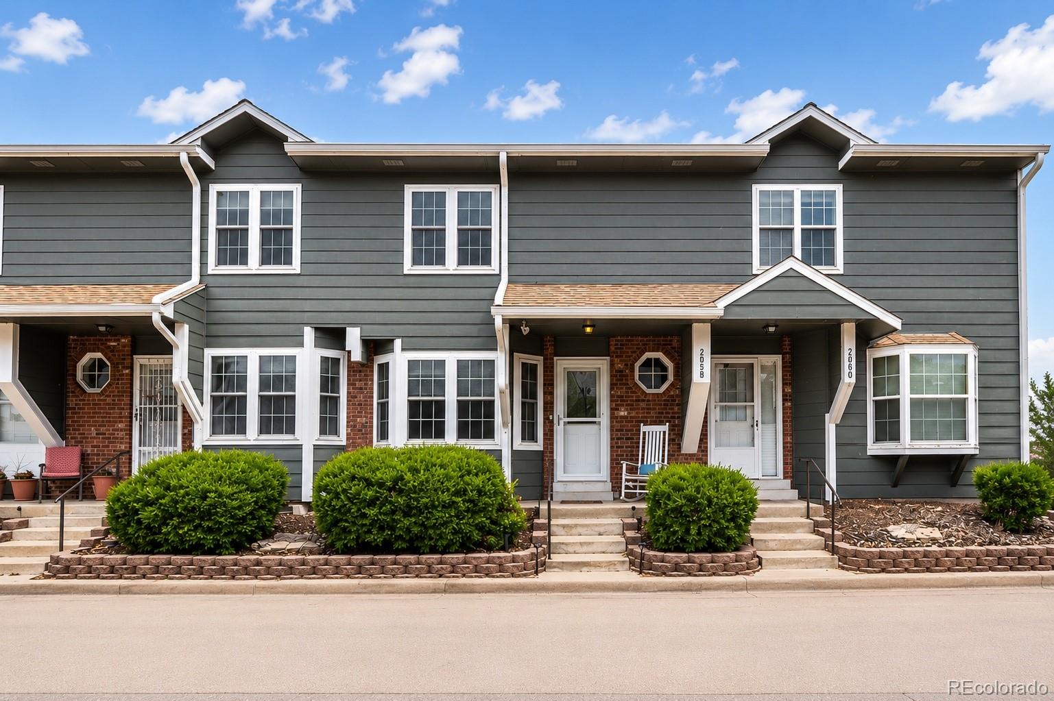 2058 S Balsam St, Lakewood, CO 80227