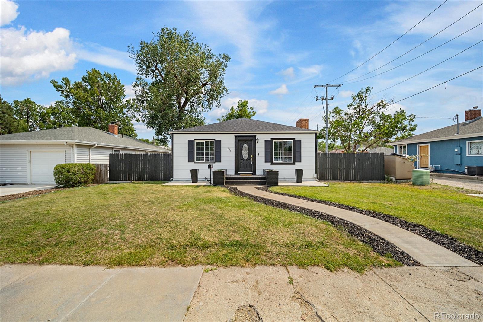 218 E 7th Ave, Fort Morgan, CO 80701
