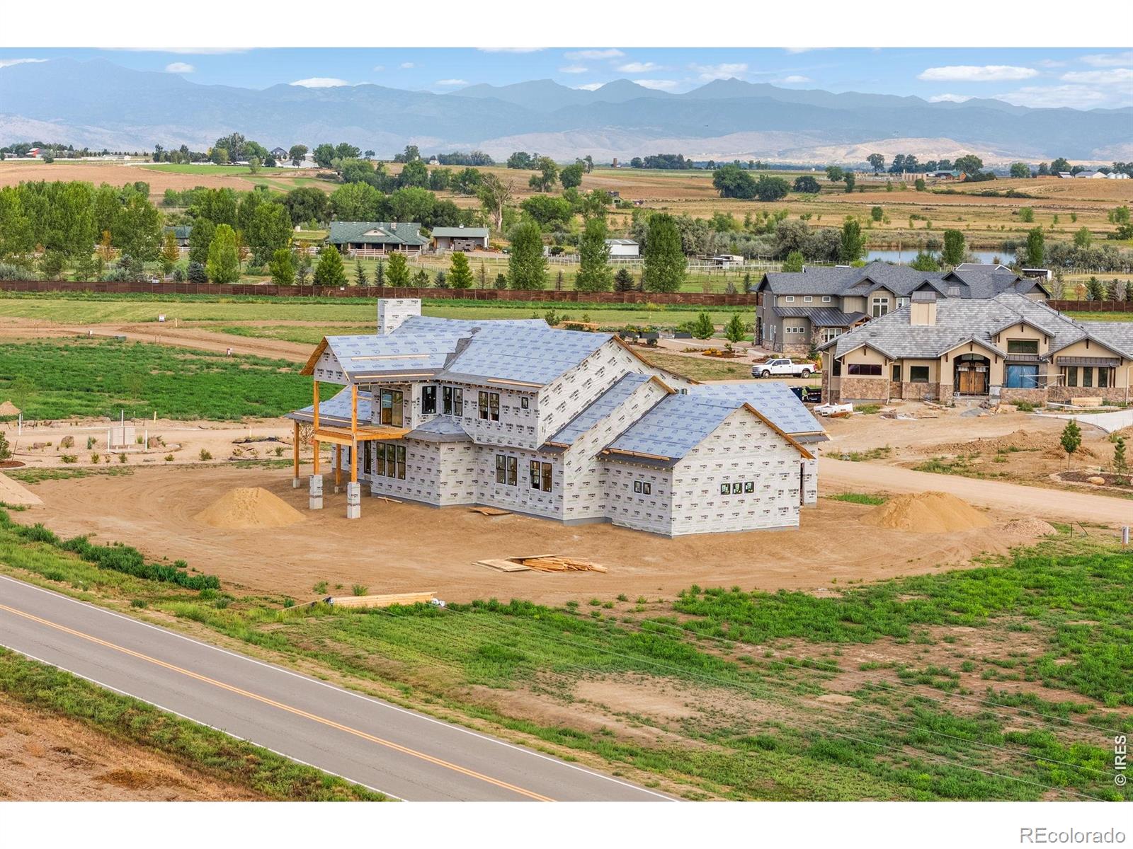 1850 Country Dr, Frederick, CO 80504