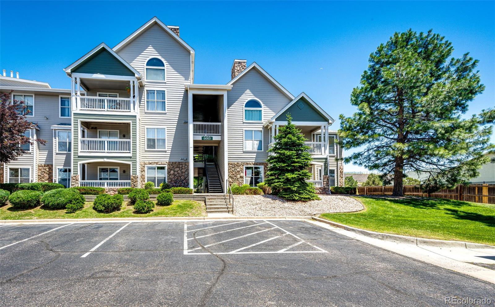 6005 W Castlegate Dr W #B18, Castle Rock, CO 80108