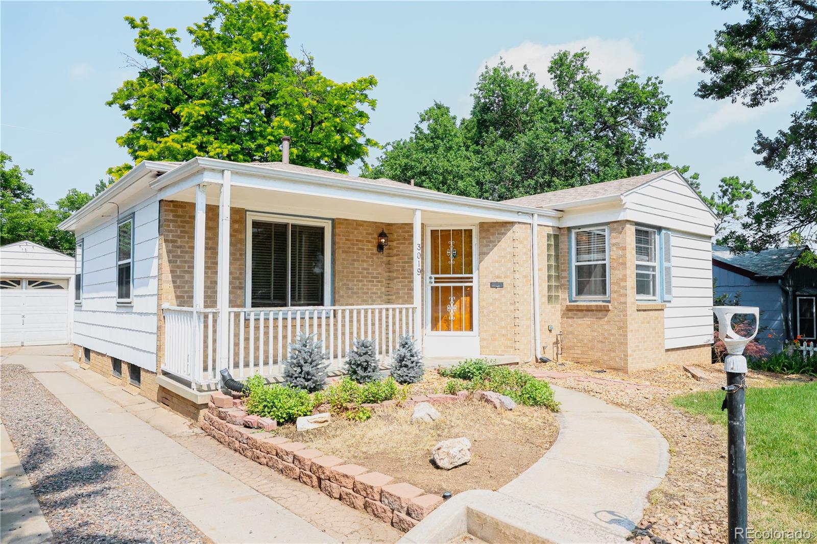 3019 S Logan St, Englewood, CO 80113