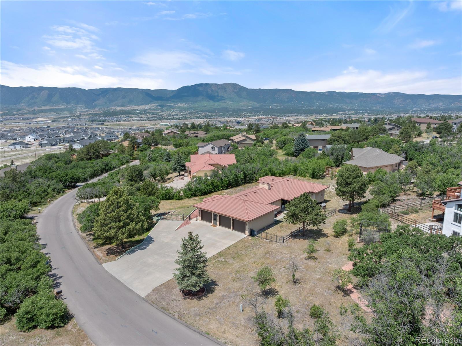 380 Scrub Oak Cir, Monument, CO 80132