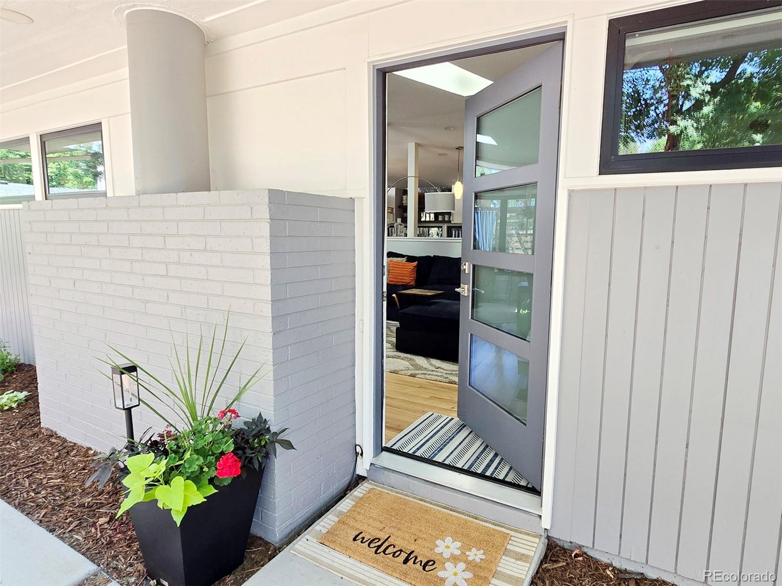 2635 S Garfield Way, Denver, CO 80210