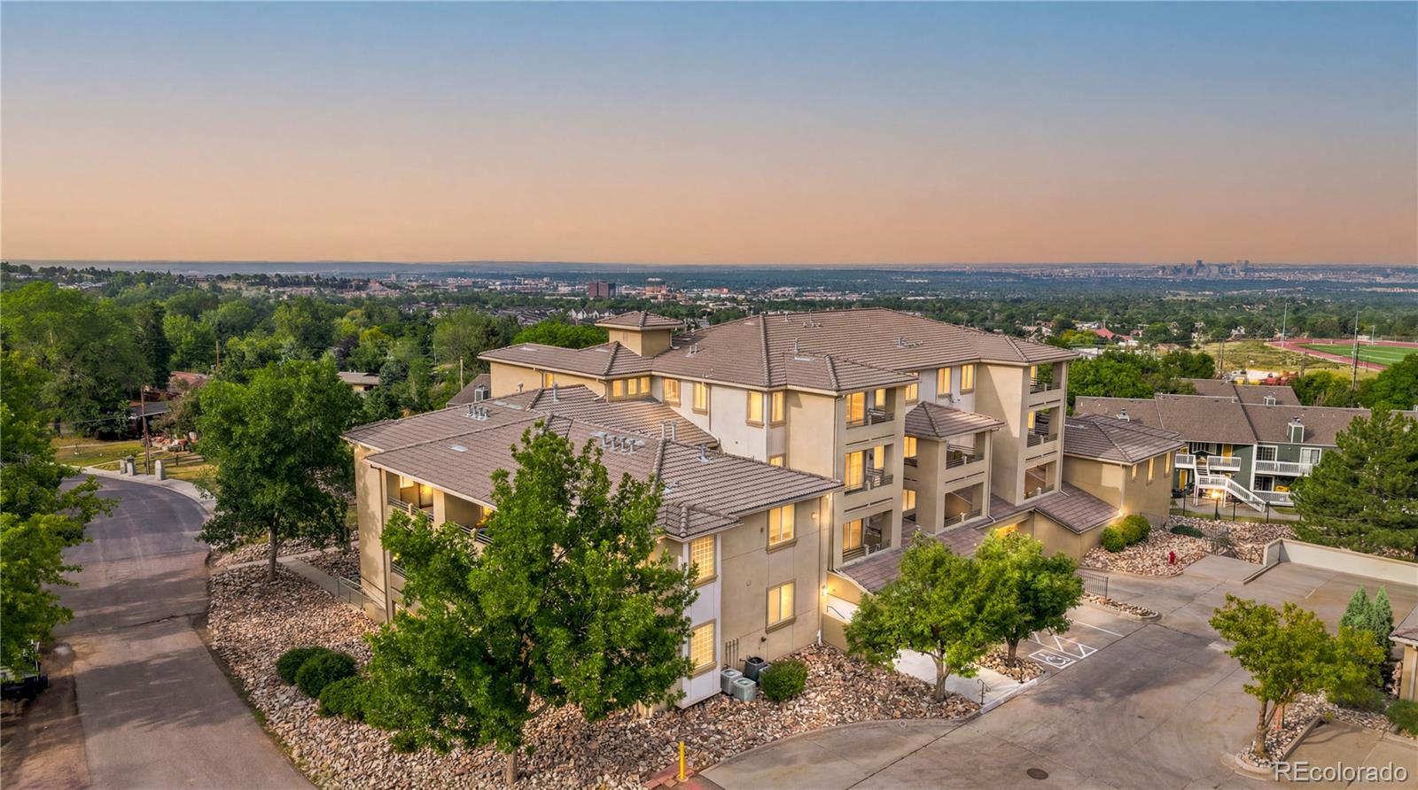 13353 W Alameda Pw #108, Lakewood, CO 80228