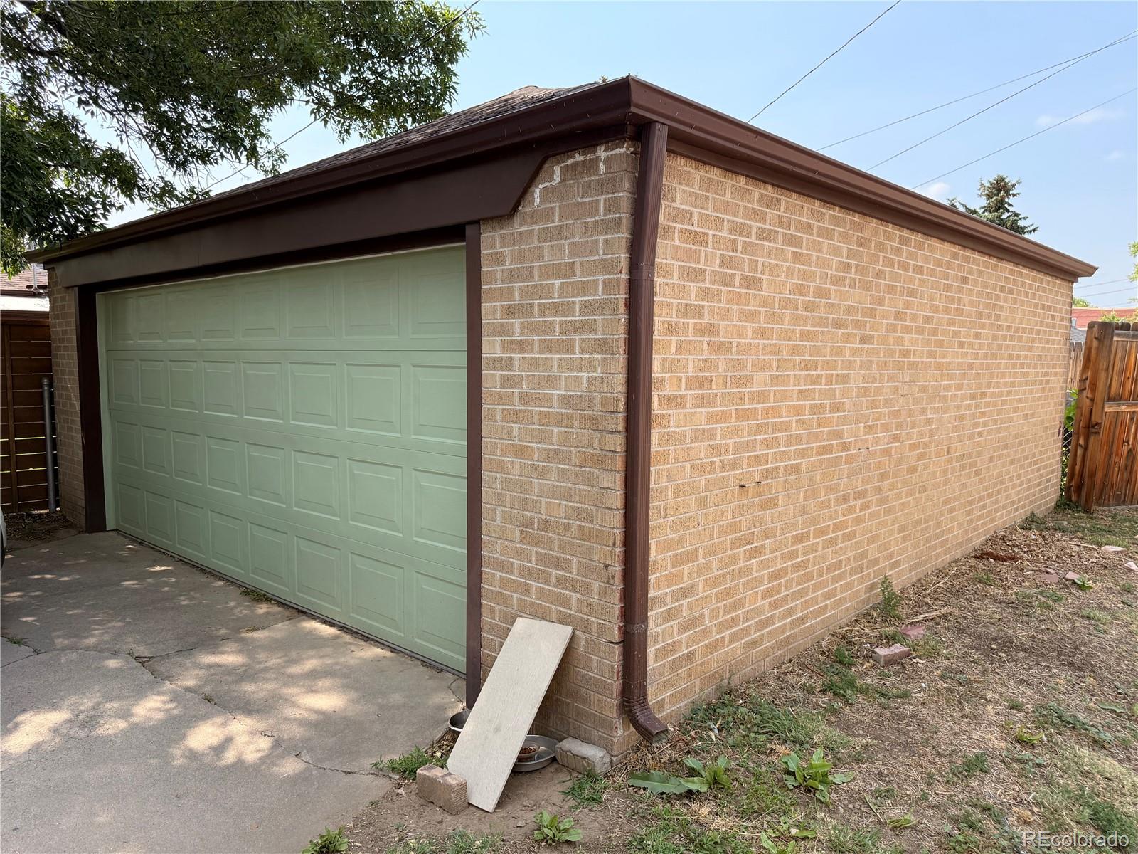 3060 Dahlia St, Denver, CO 80207
