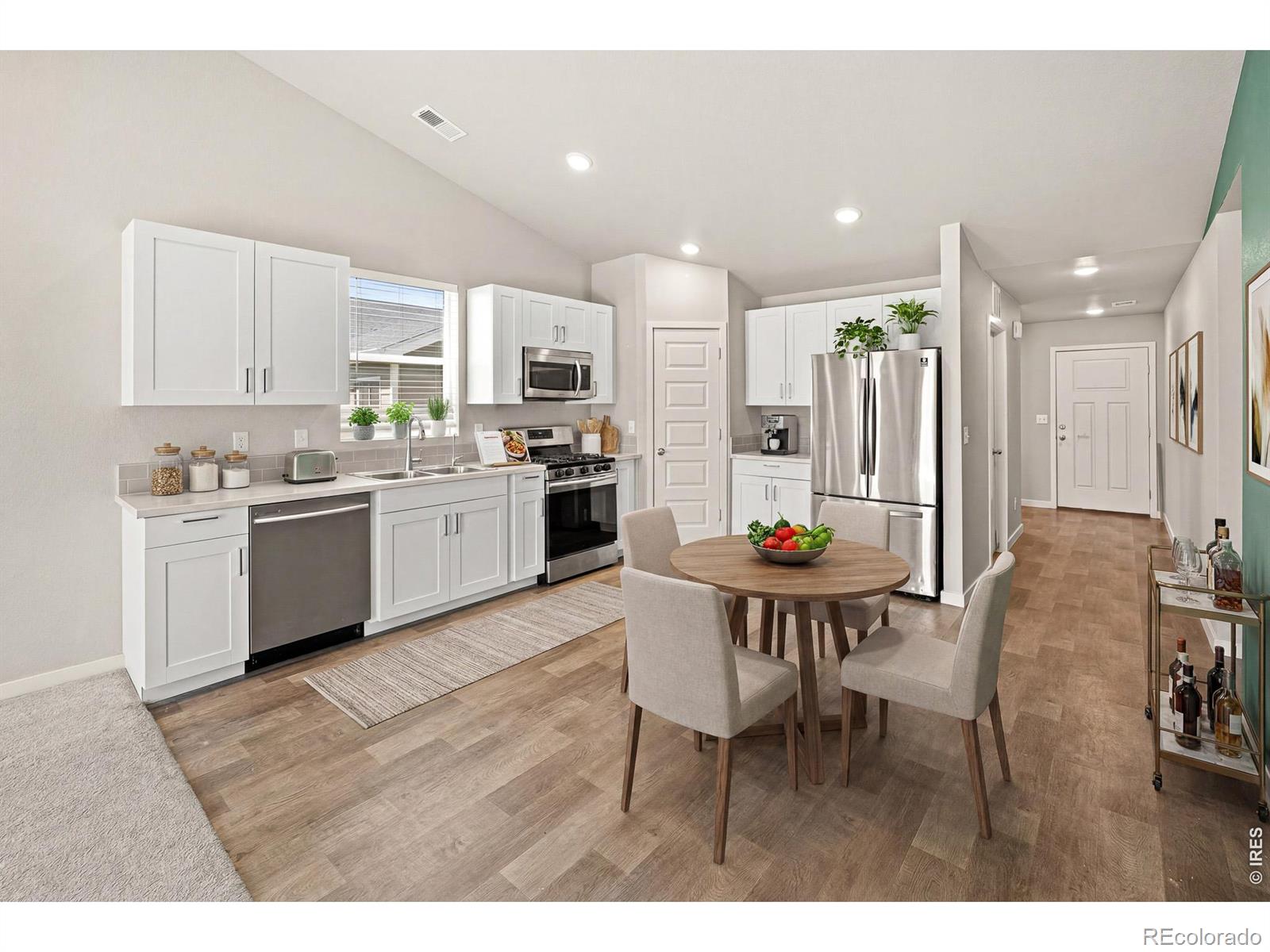 370 Cherokee Trl, Ault, CO 80610