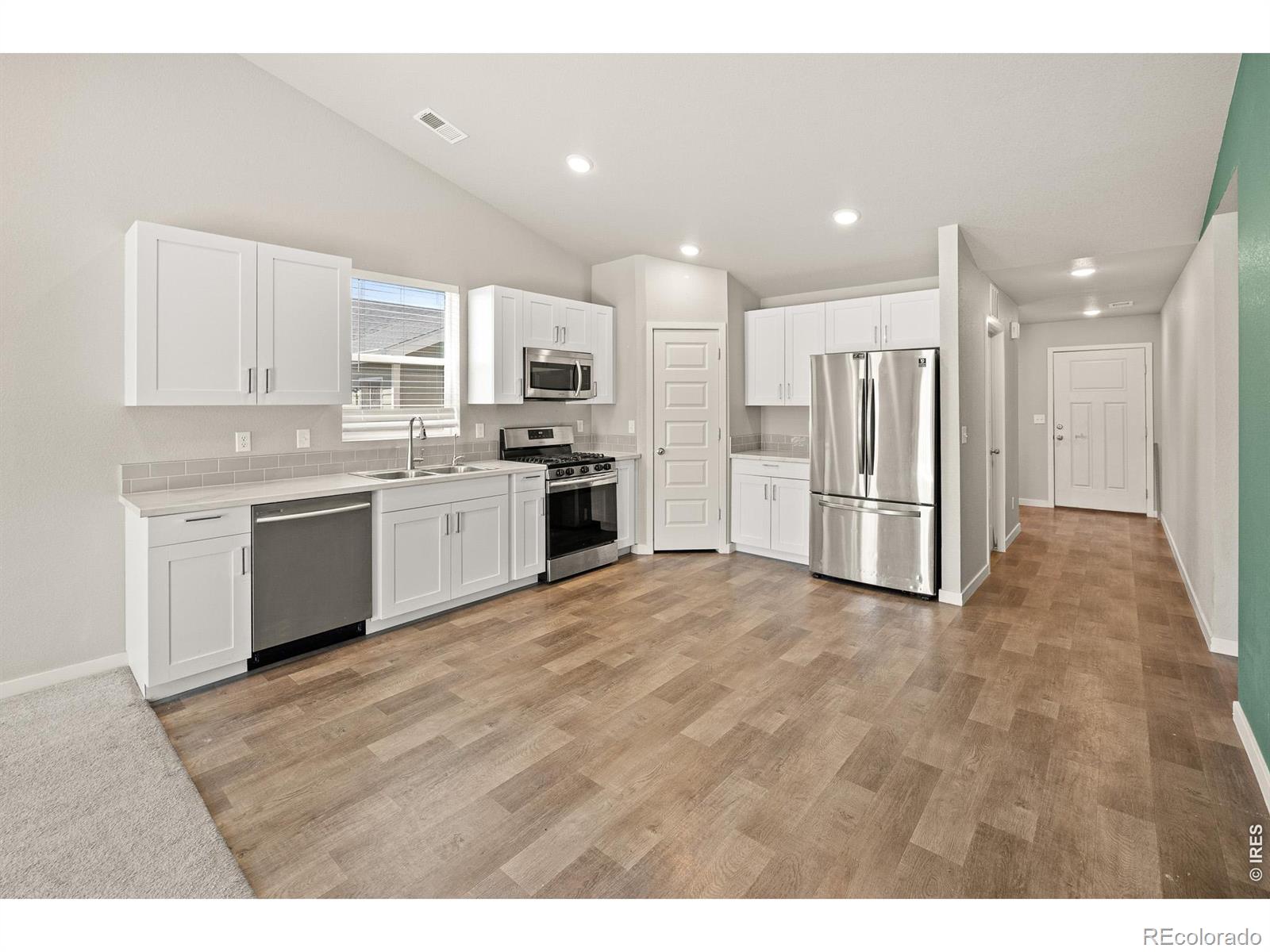 370 Cherokee Trl, Ault, CO 80610
