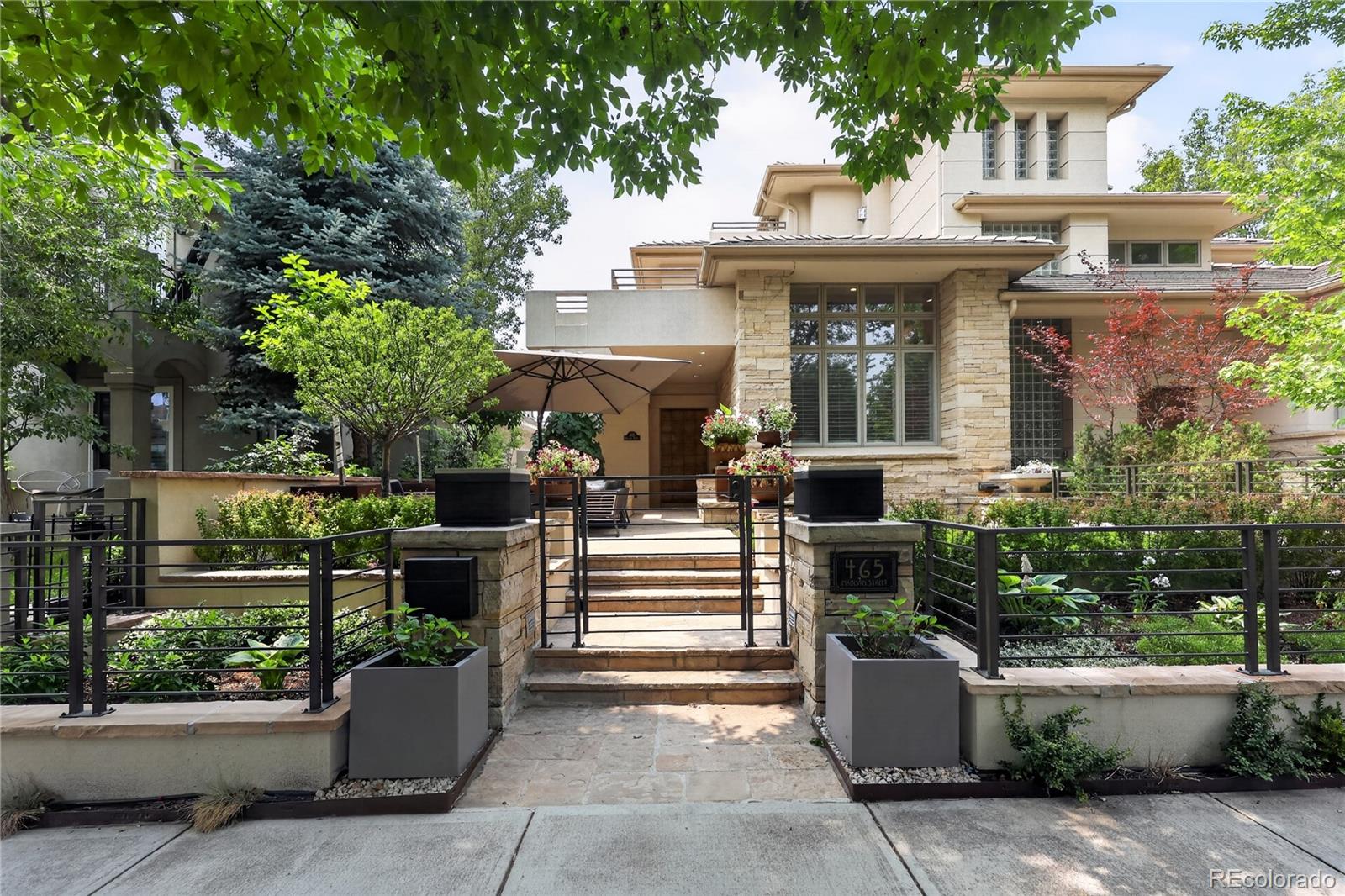 465 Madison St, Denver, CO 80206