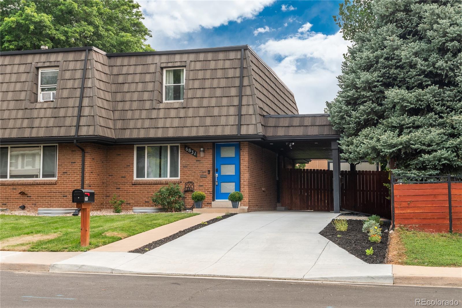 6831 E Ithaca Pl, Denver, CO 80237