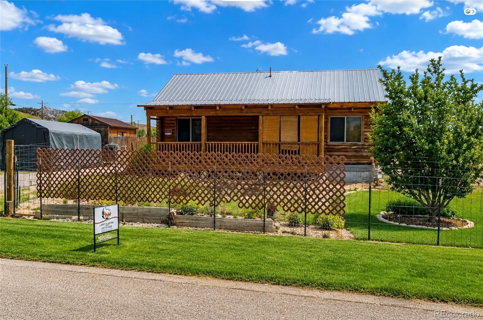 202 Ceratosaurus Cir, Dinosaur, CO 81610