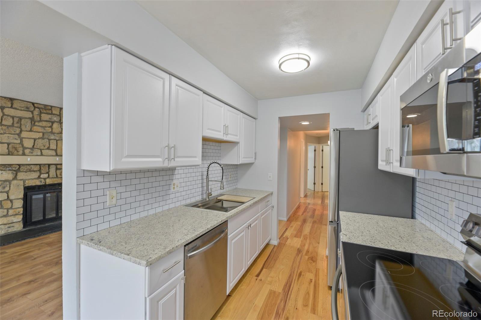 17642 E Loyola Dr #1912L, Aurora, CO 80013