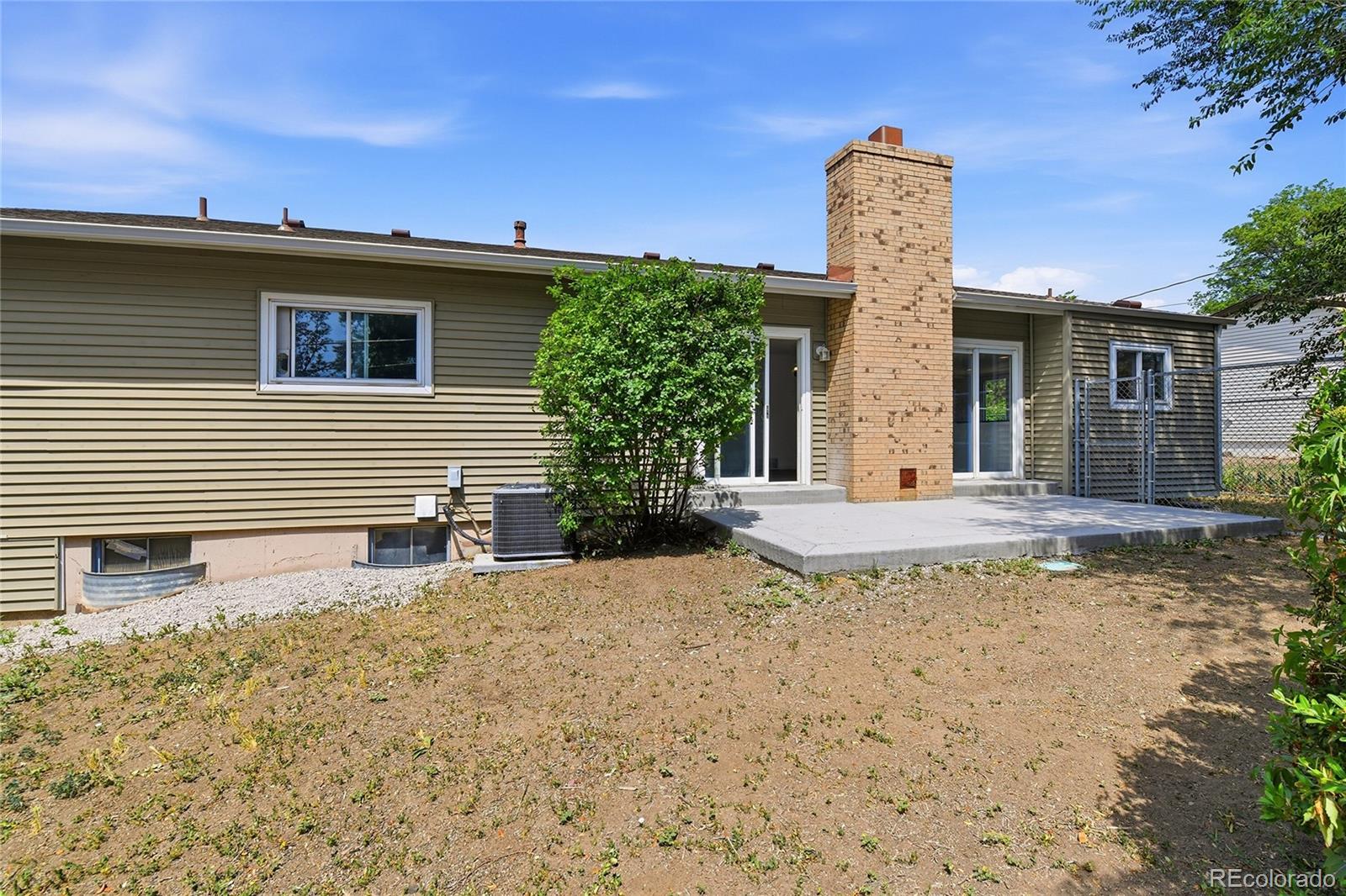 6332 Depew St, Arvada, CO 80003