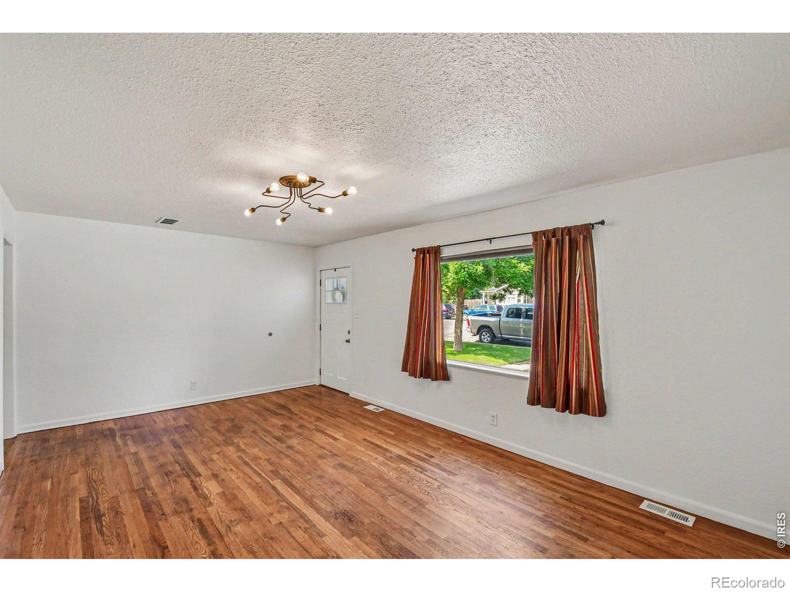 1008 34th Ave, Greeley, CO 80634