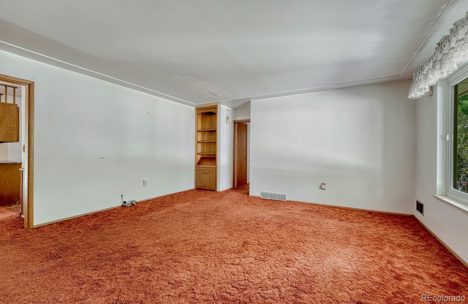 8350 S Ammons St, Littleton, CO 80128