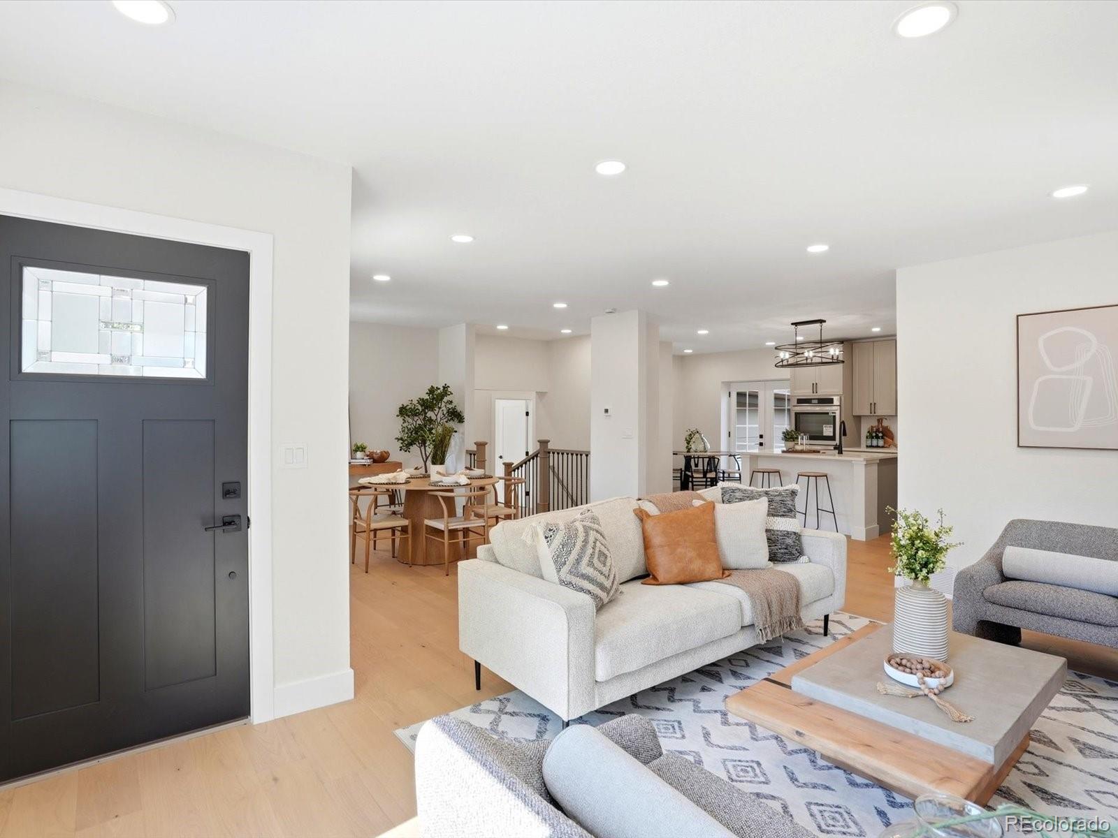 2640 N Cook St, Denver, CO 80205