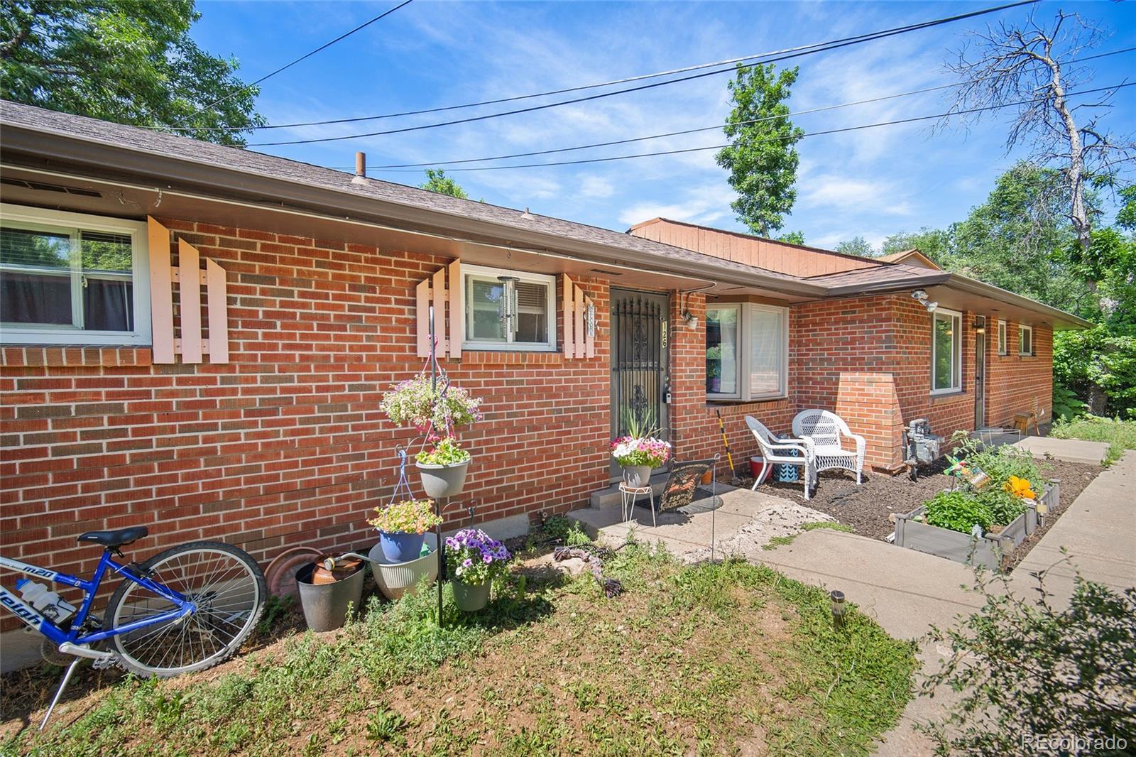 124 W Cheyenne Rd, Colorado Springs, CO 80906