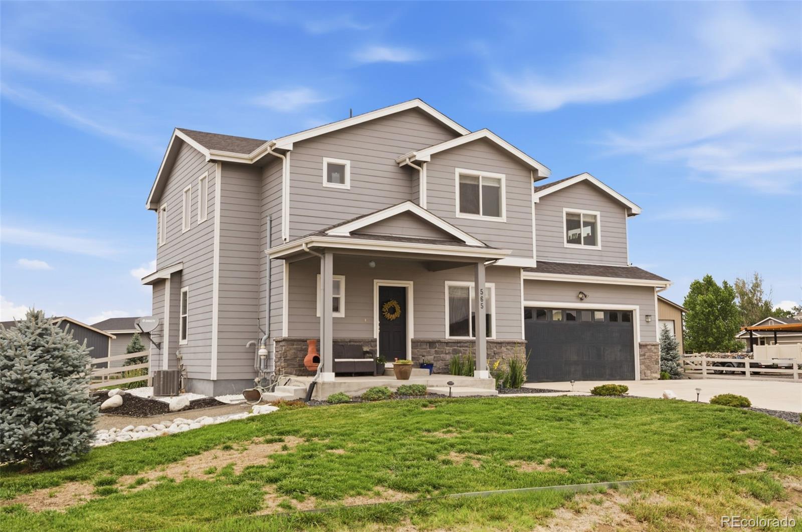 565 Remington Dr, Hudson, CO 80642