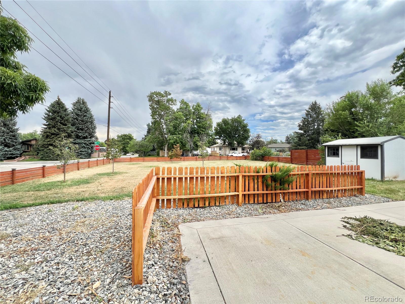 4801 S Fox, Englewood, CO 80110