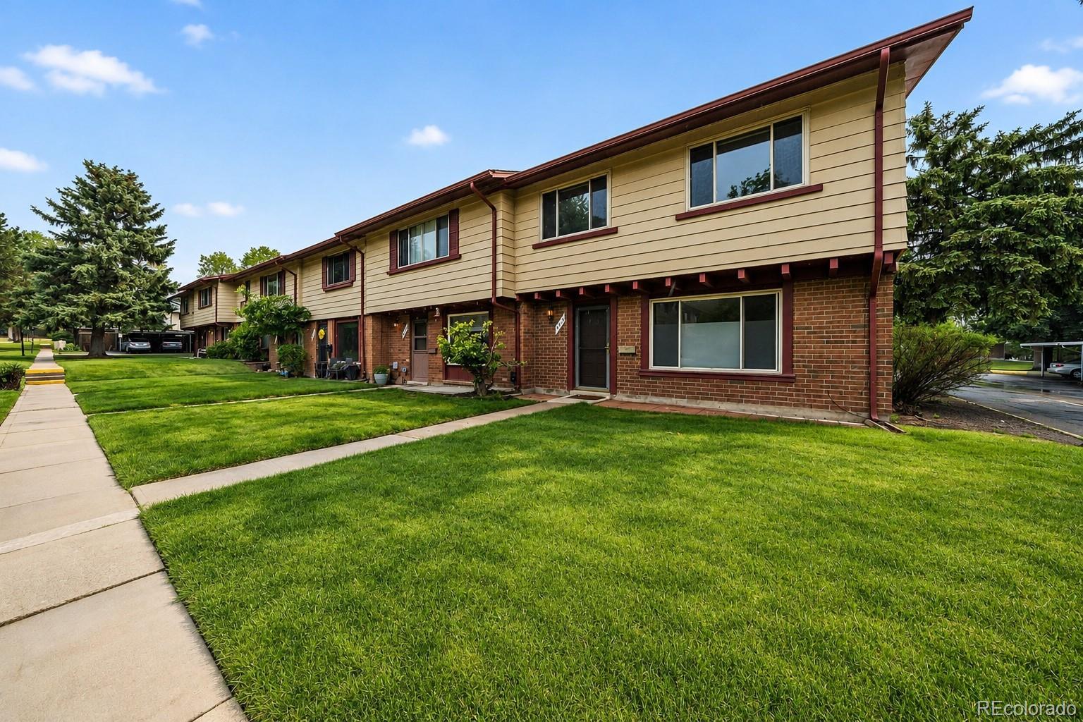 473 S Balsam St, Lakewood, CO 80226