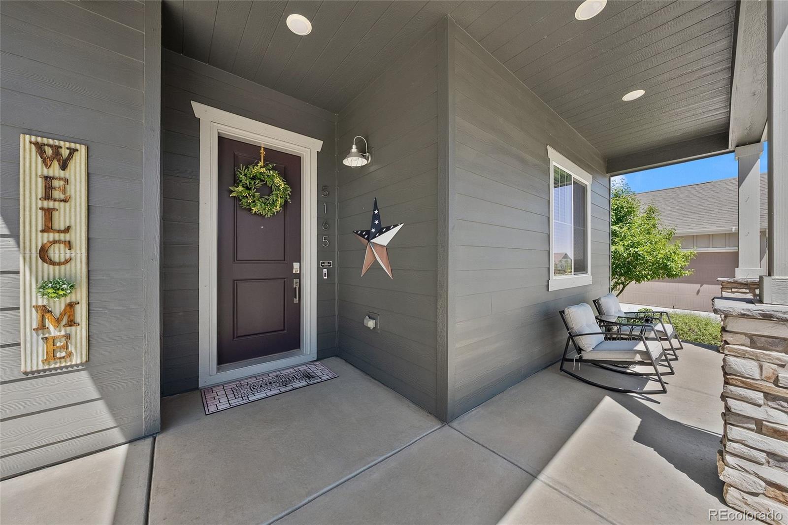 5165 Lake Terrace Ln, Longmont, CO 80504