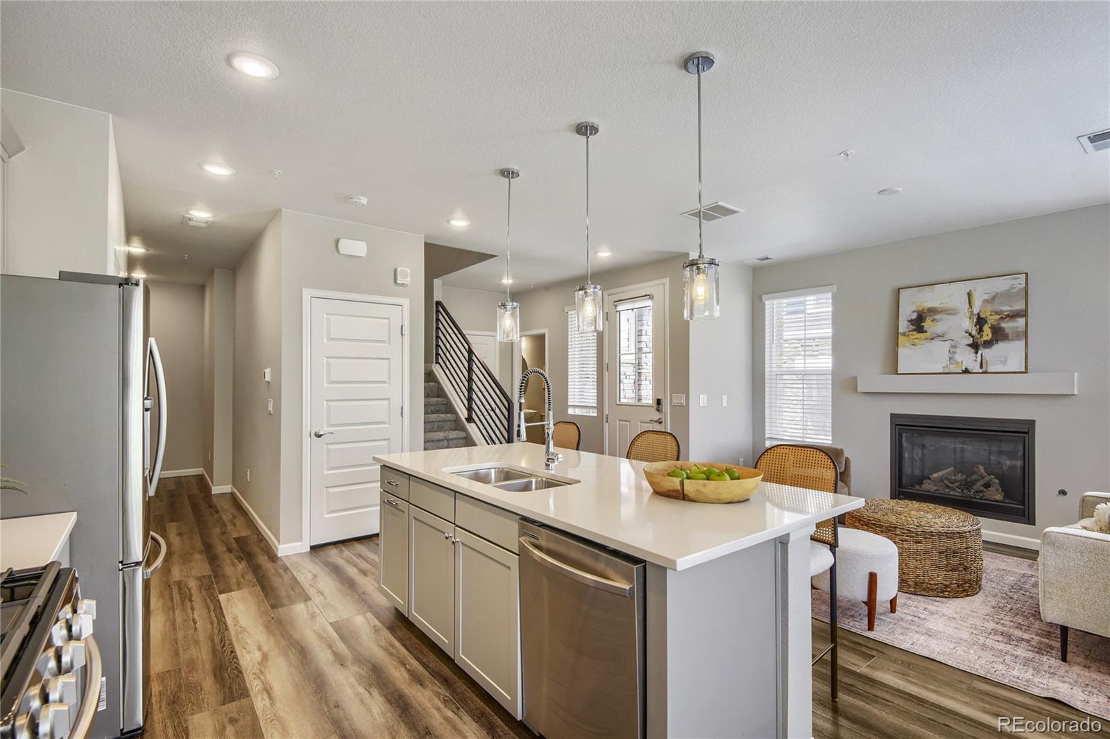 23588 E Ida Dr #B, Aurora, CO 80016