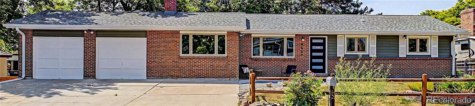 4667 Badger Ln, Littleton, CO 80127