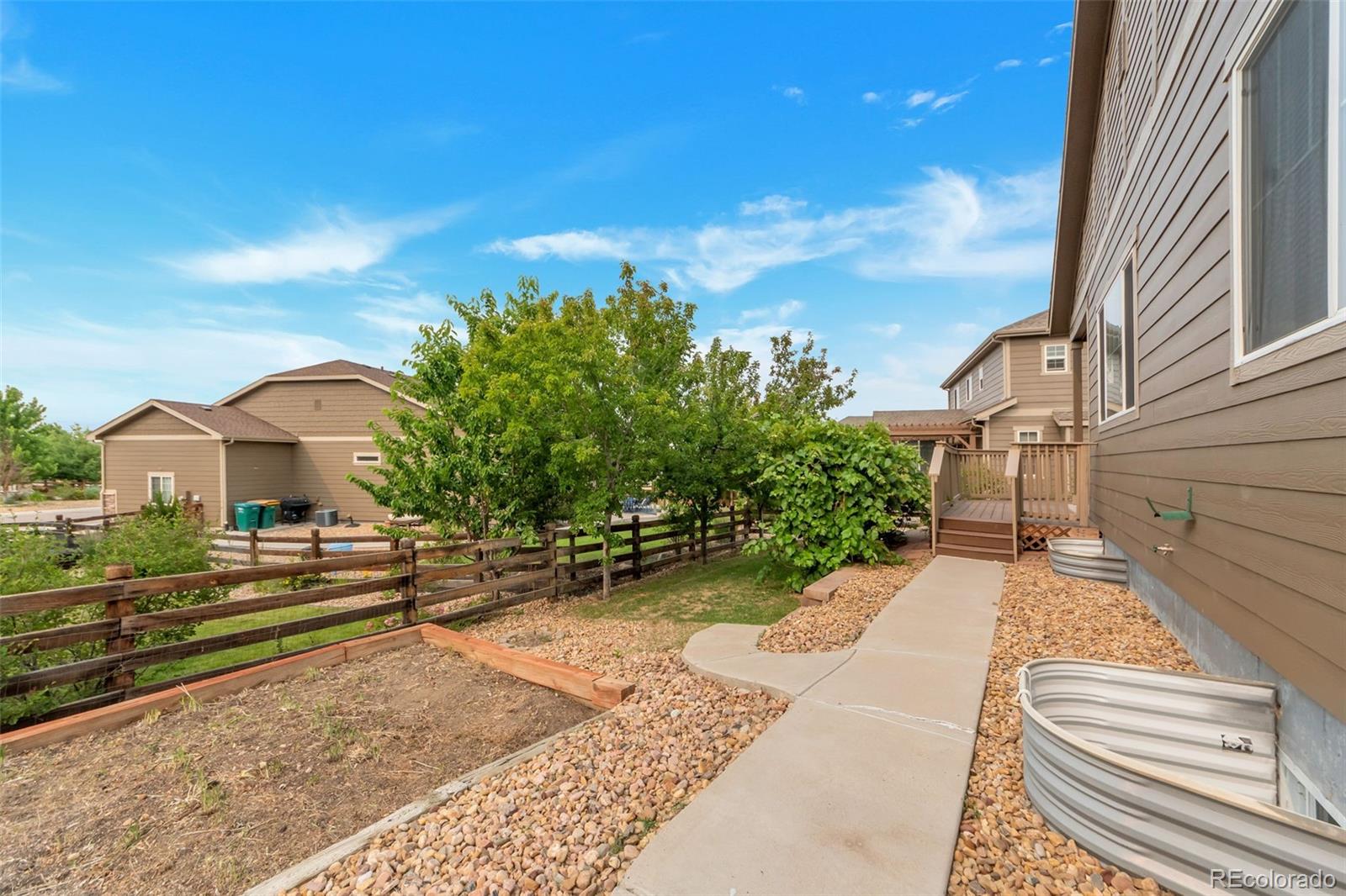 21259 E Layton Ln, Aurora, CO 80015