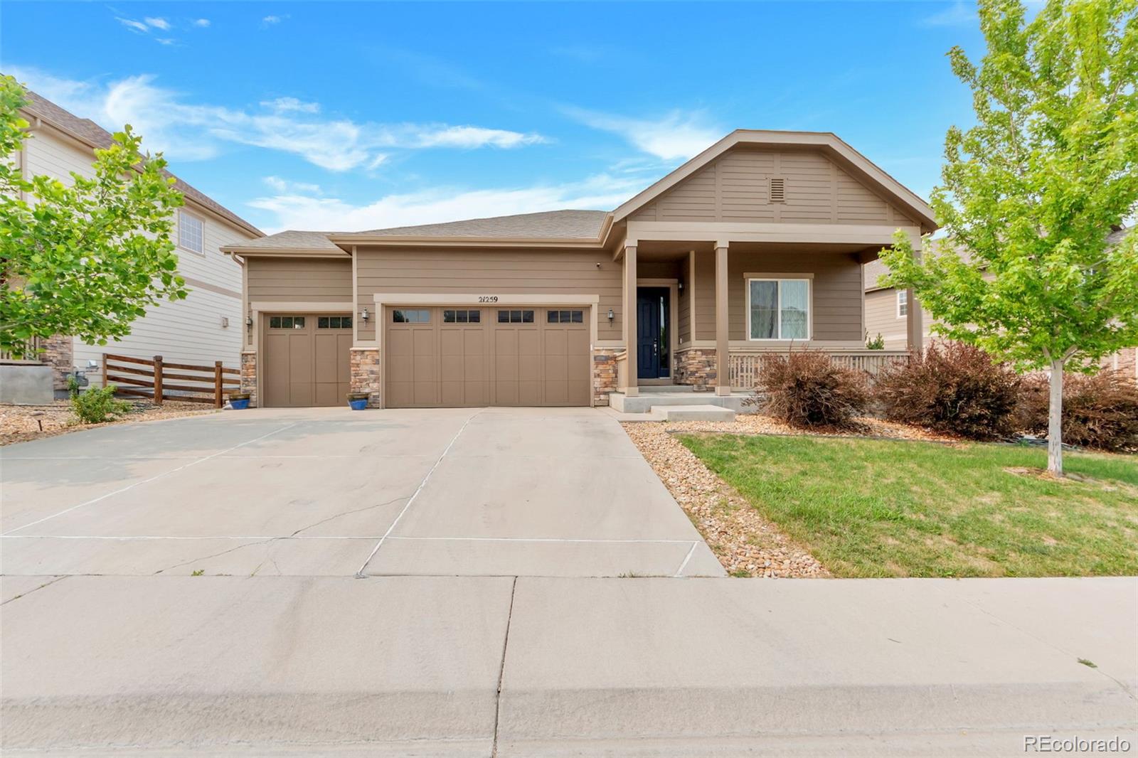 21259 E Layton Ln, Aurora, CO 80015
