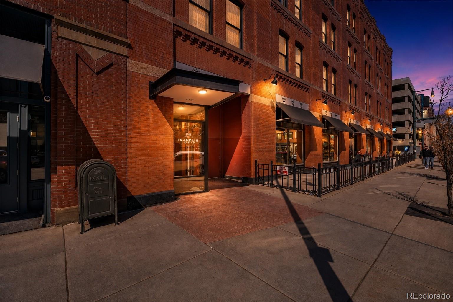 1745 Wazee St #2D, Denver, CO 80202