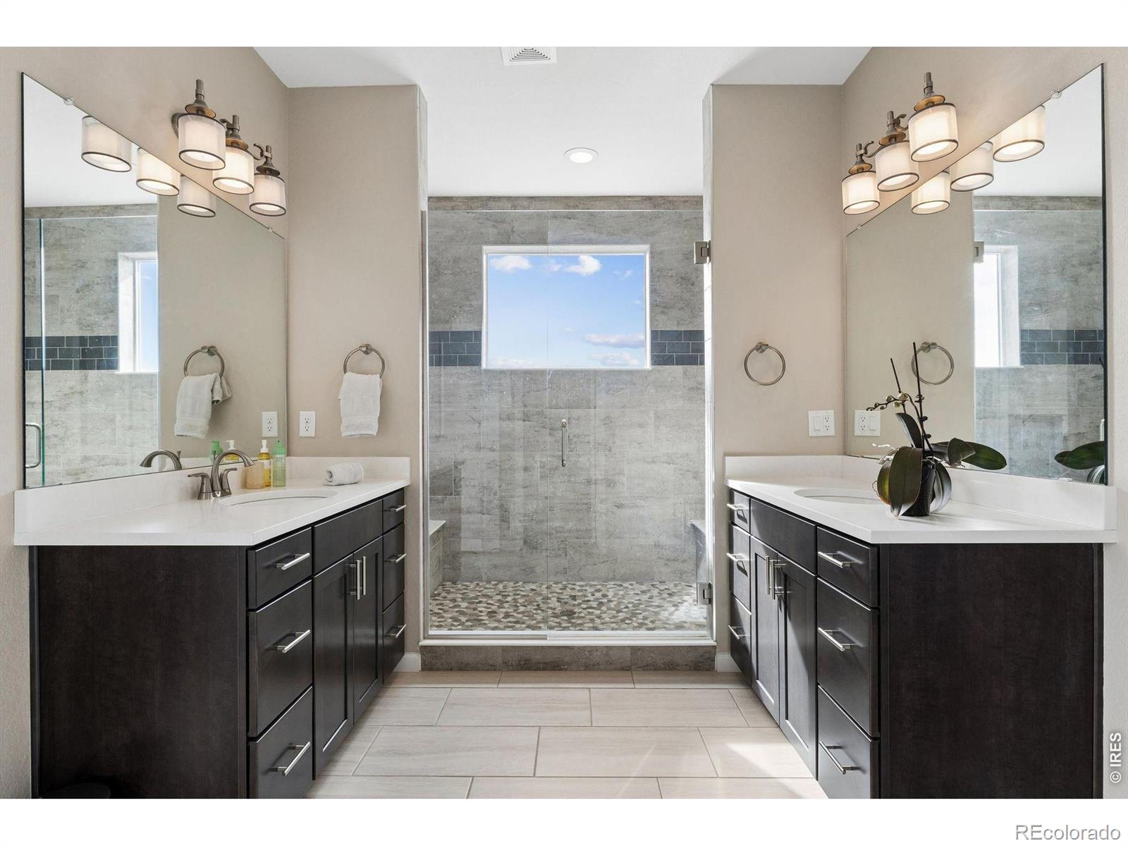 1910 High Plains Dr, Longmont, CO 80503