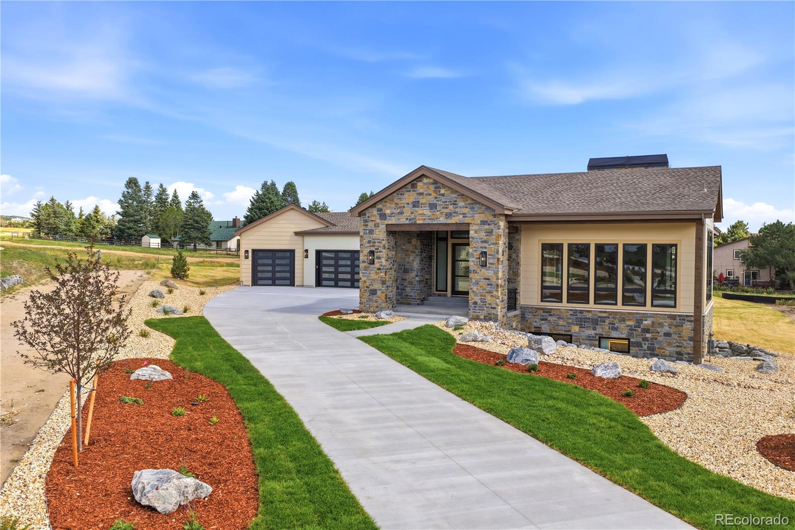 390 Silver Rock Pl, Colorado Springs, CO 80921