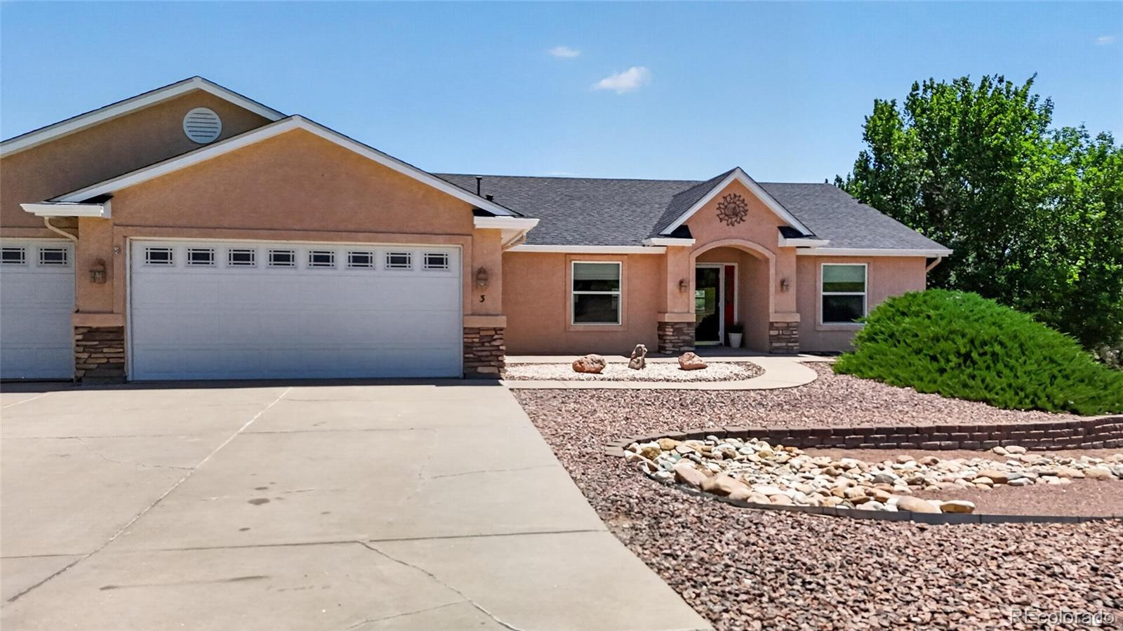 3 N Parkway, Colorado City, CO 81019