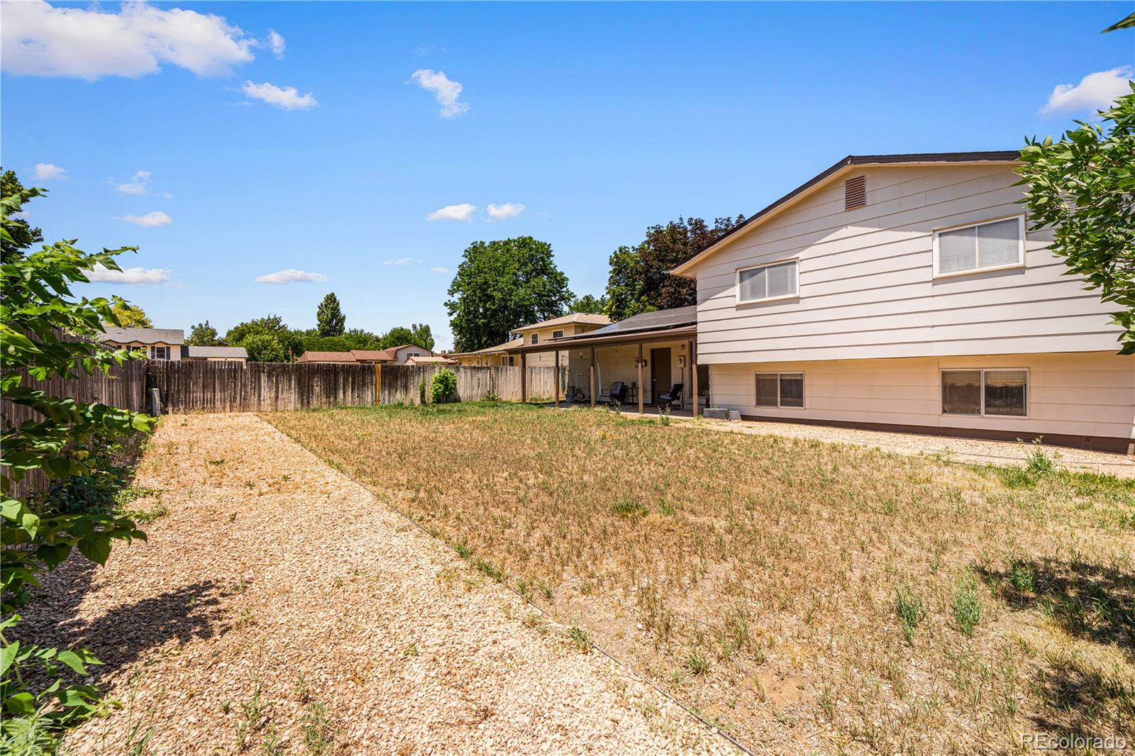 7 Emperor Ct, Pueblo, CO 81005