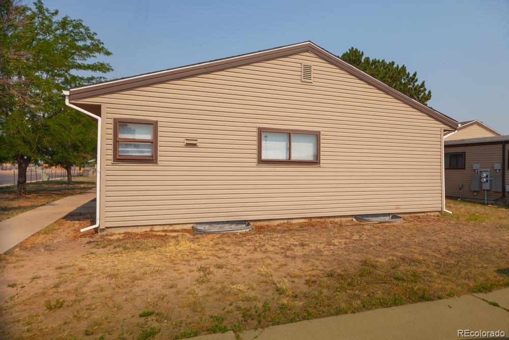 1600 42nd St #1, Evans, CO 80620