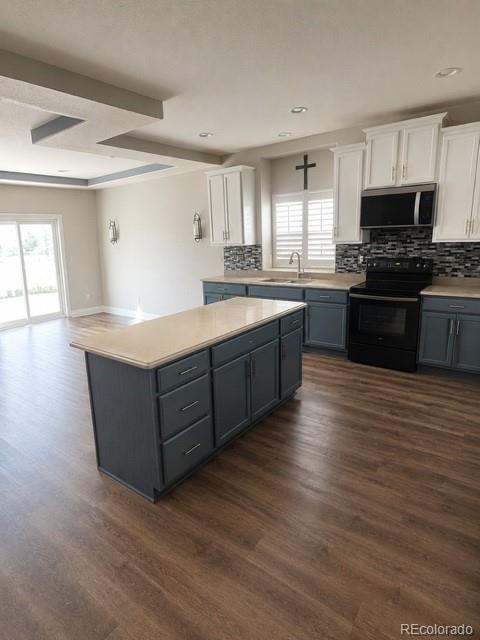 10562 Racine Cir, Commerce City, CO 80022