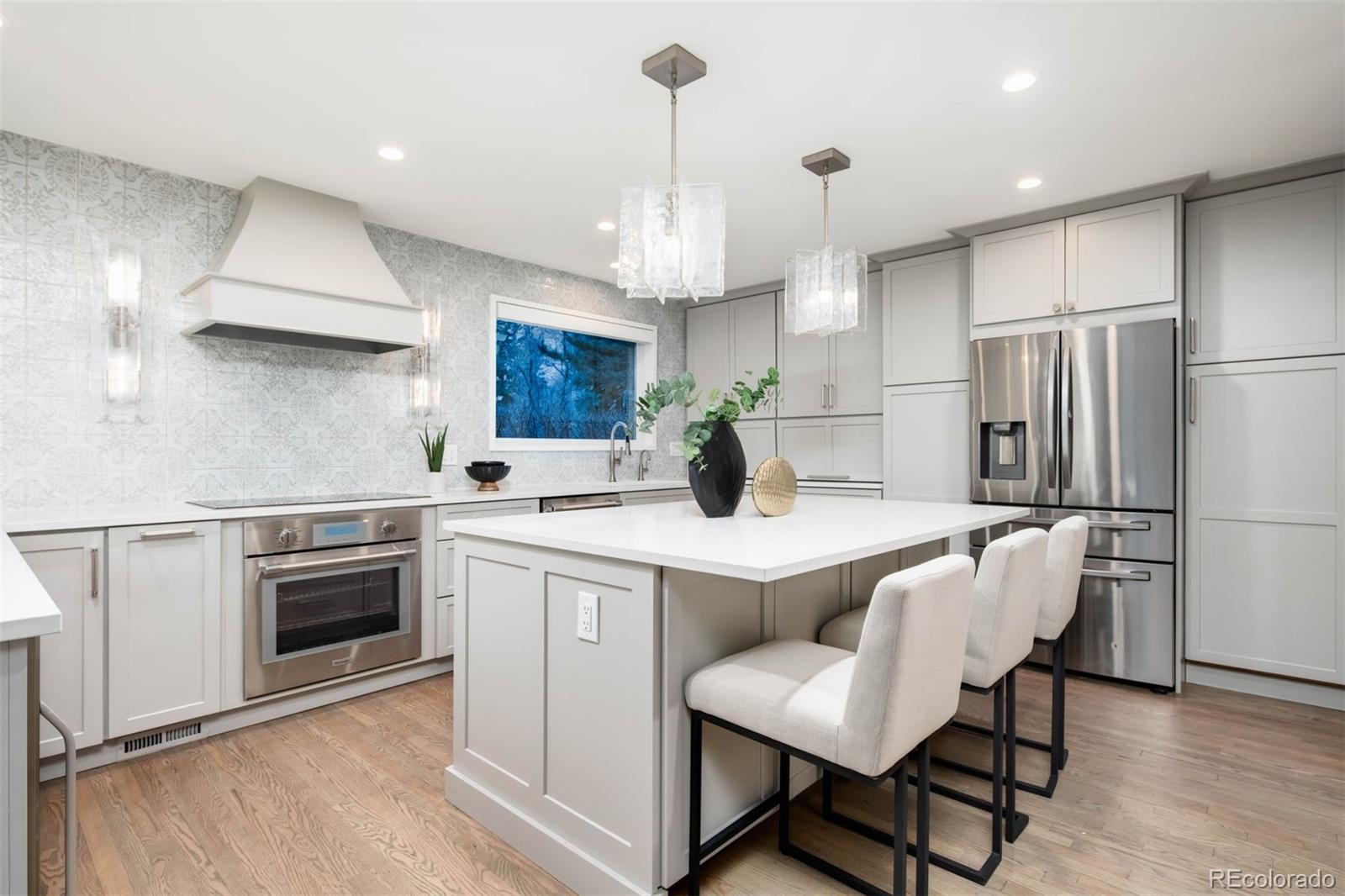 7743 S Jersey Way, Centennial, CO 80112