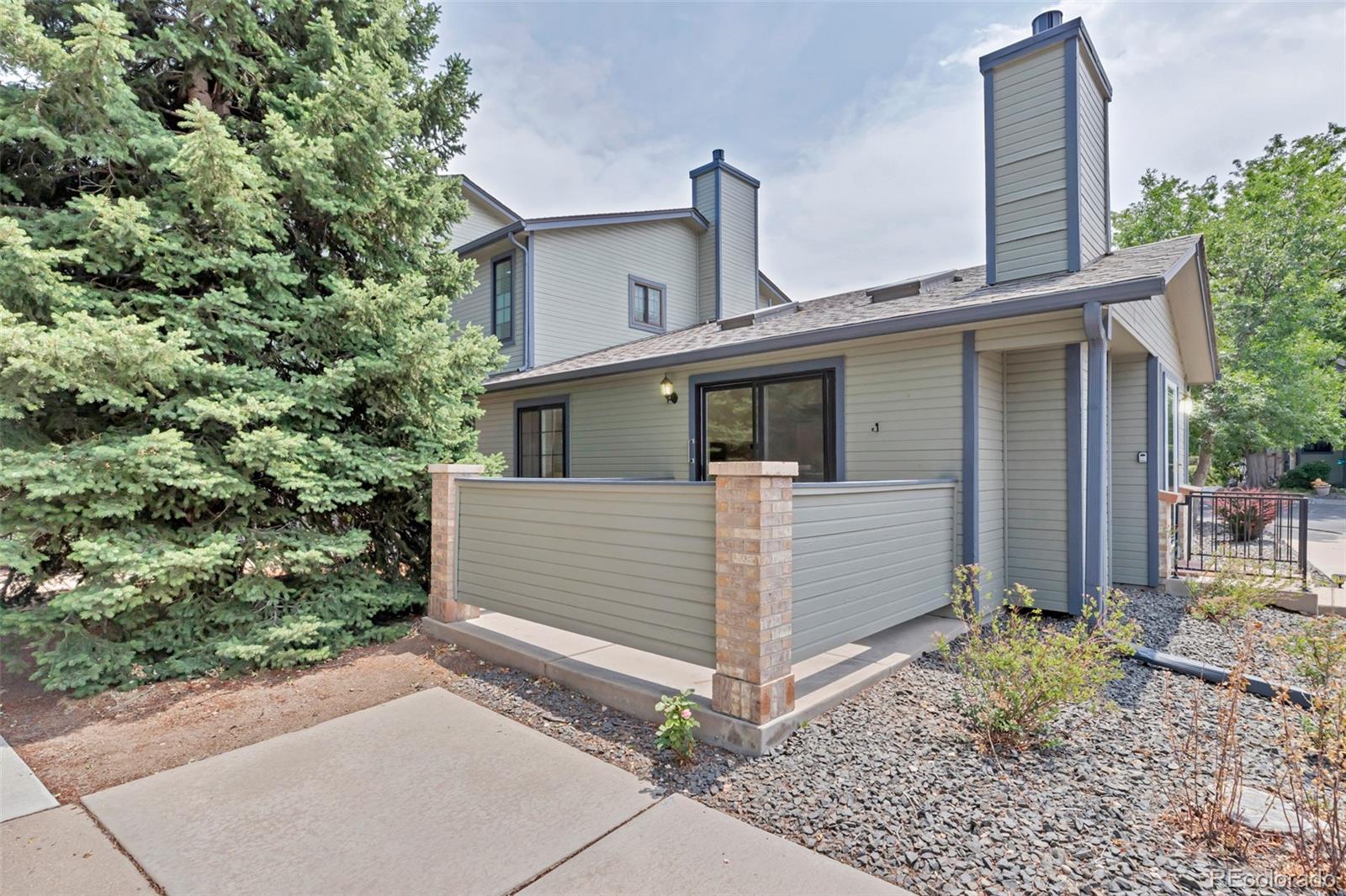 9145 W Cedar Dr #D, Denver, CO 80226