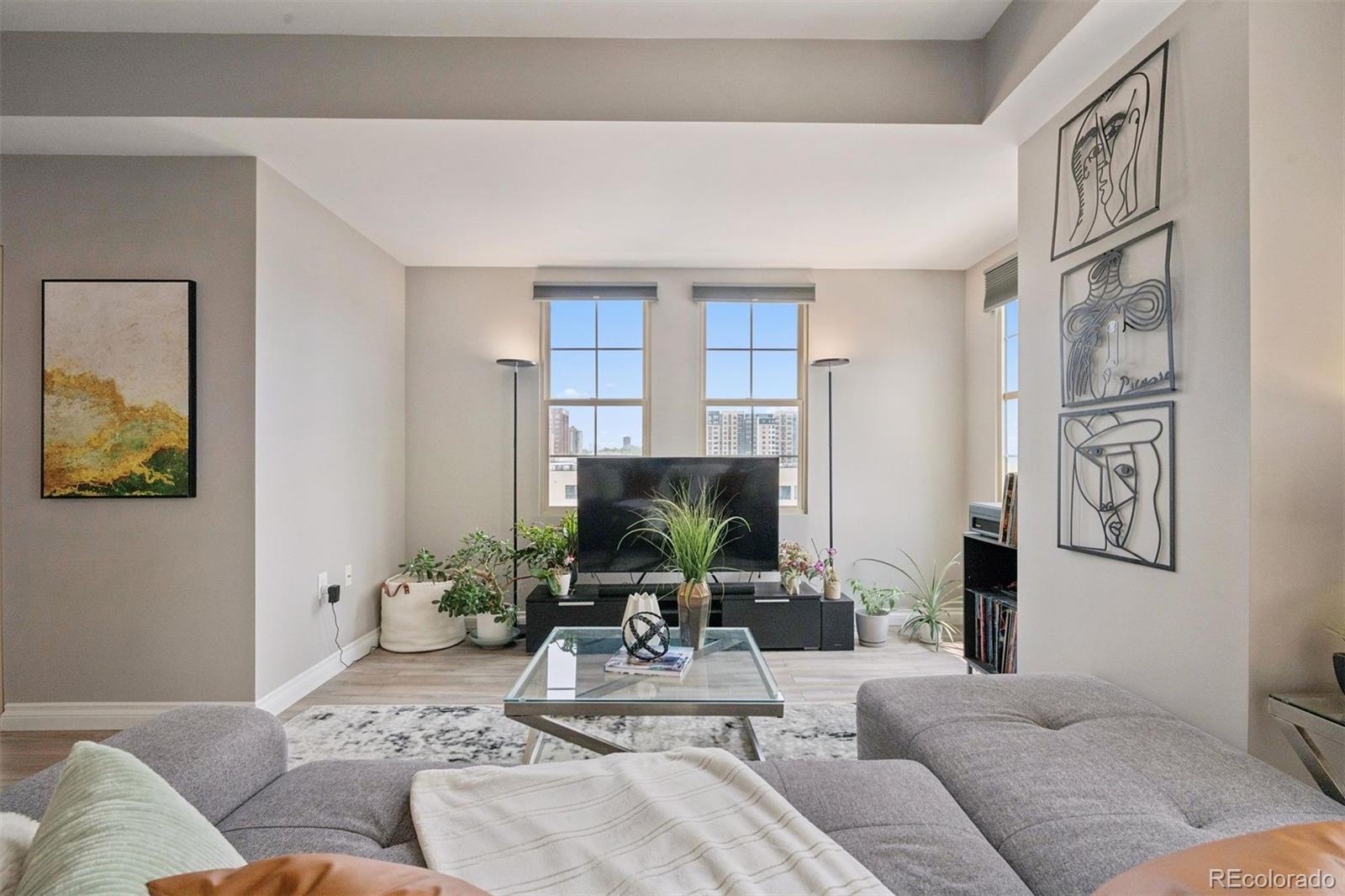 300 W 11th Ave #10B, Denver, CO 80204
